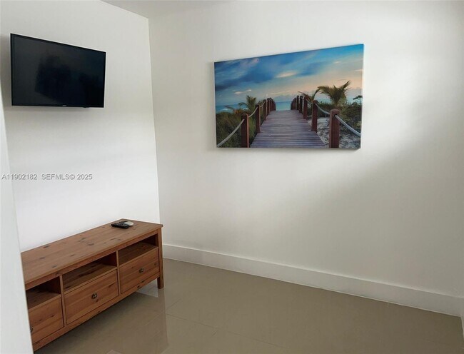 Building Photo - 1351 NW 132nd Terrace