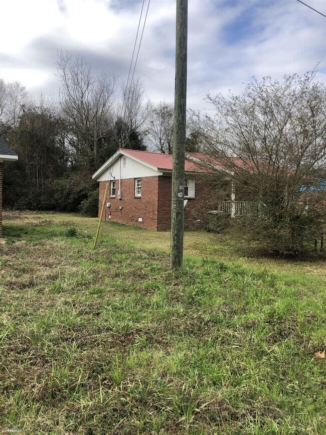 Building Photo - 3 br, 1 bath House - 1715 Clinton Street