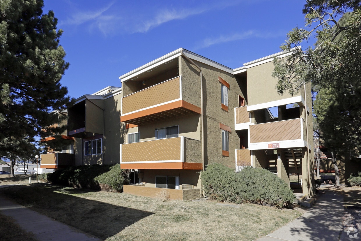 Village East Apartments Colorado Springs