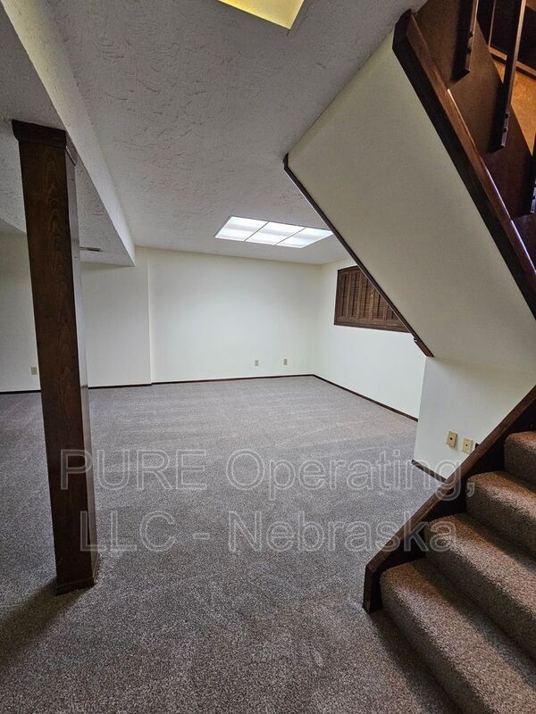 Building Photo - 14028 Madison Cir