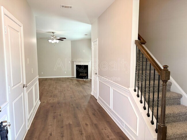 Building Photo - 7766 Flyaway Rd