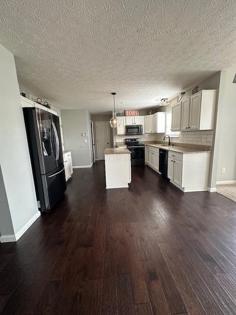 Building Photo - 6325 Cheyenne Creek Dr