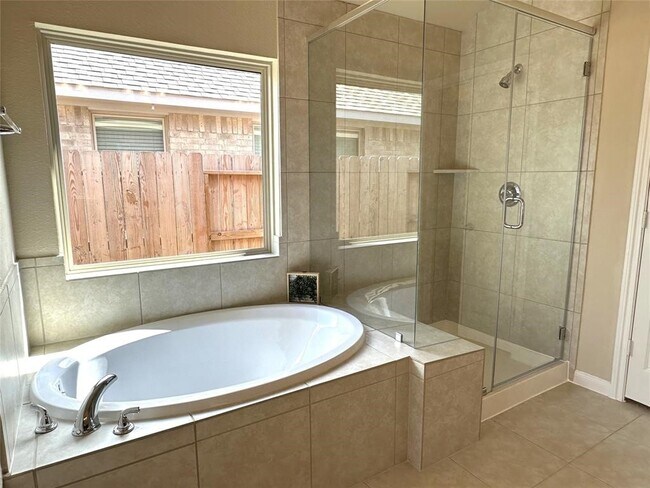 Building Photo - 788 Lake Lacosta Dr