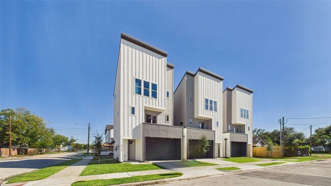 Building Photo - 5316 Terry St