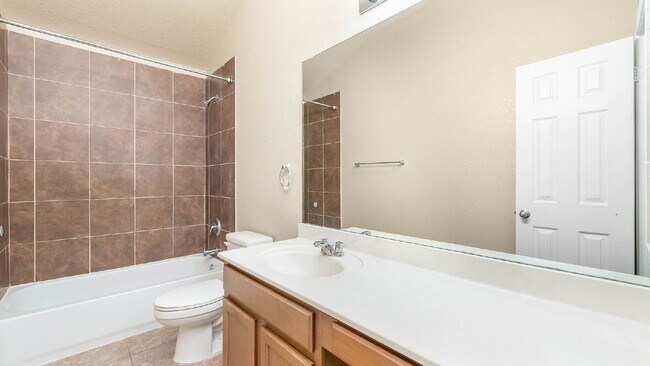 Building Photo - 7538 Elegante Way