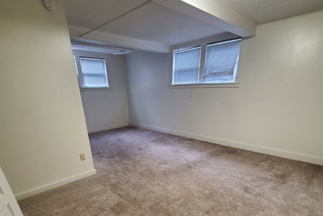 Building Photo - 1801 7th Ave