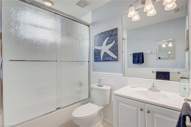 Building Photo - 280 Robin Hood Cir