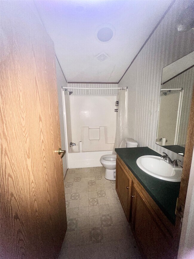 Building Photo - 23721 Brushy Trails St