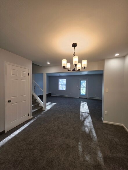 Building Photo - 1930 Cricklewood Cv