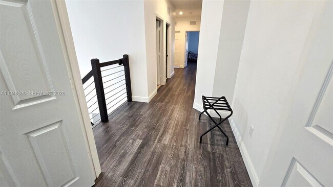 Building Photo - 10032 NW 87th Terrace