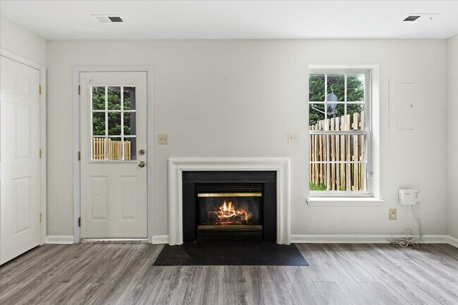 Building Photo - COMING SOON- 3 Bedroom 2 Half Bath Townhome in Spotsylvania