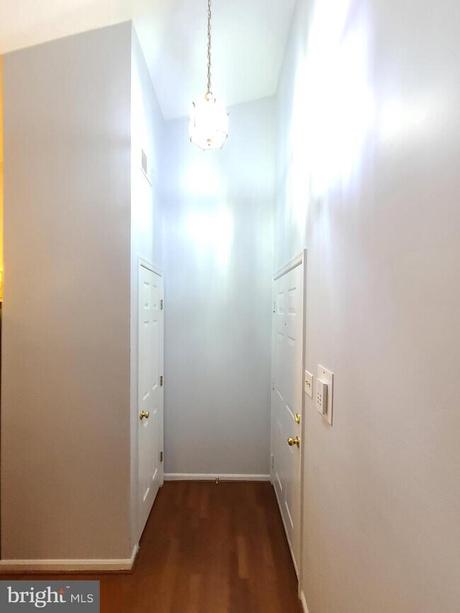 Primary Photo - 13109 Briarcliff Terrace