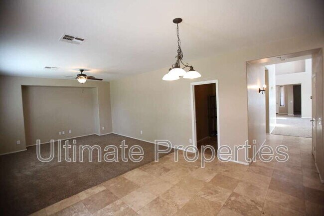 Building Photo - 15145 W Elm Cir