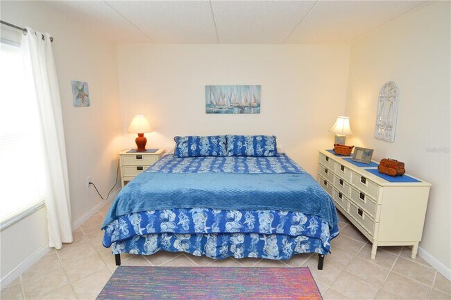 Building Photo - 12760 Indian Rocks Rd
