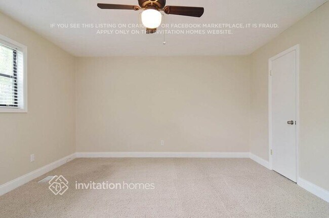 Building Photo - 3421 Stone Ridge Dr