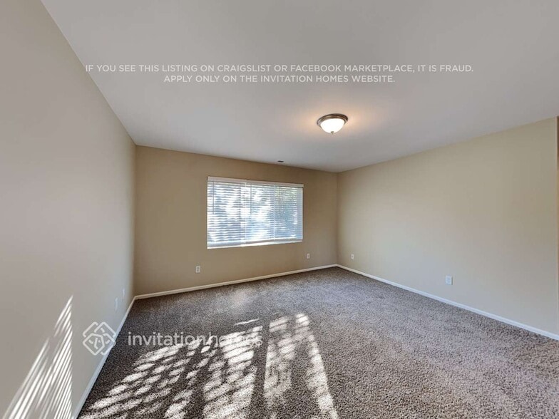 Building Photo - 12905 81 Ave Ct E