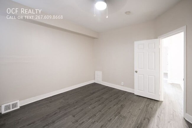 Building Photo - 5847 Willows Ave