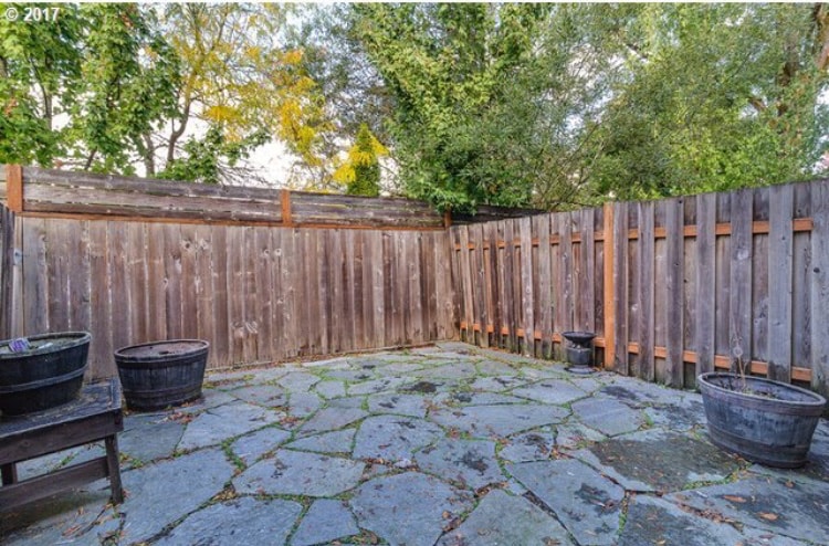 Building Photo - 9041 SW Rystadt Ln