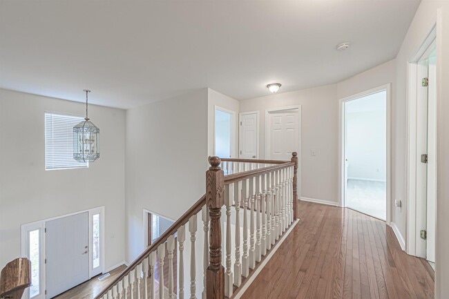 Building Photo - 305 Joann Dr