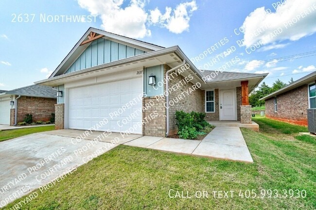Building Photo - 2637 NW 199th St