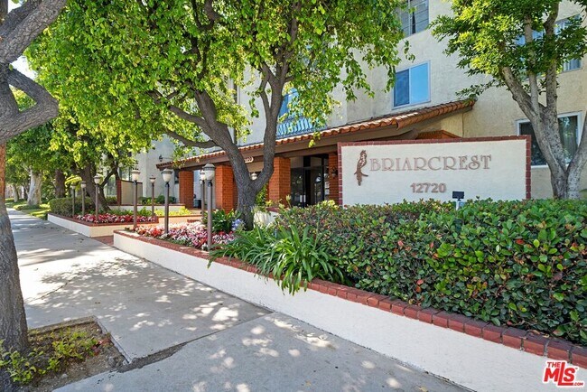 Building Photo - 12720 Burbank Blvd