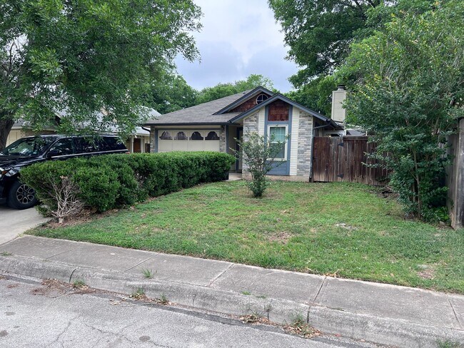 Building Photo - Stoneridge