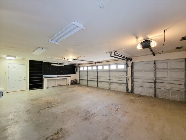 Building Photo - 20506 Laverton Dr