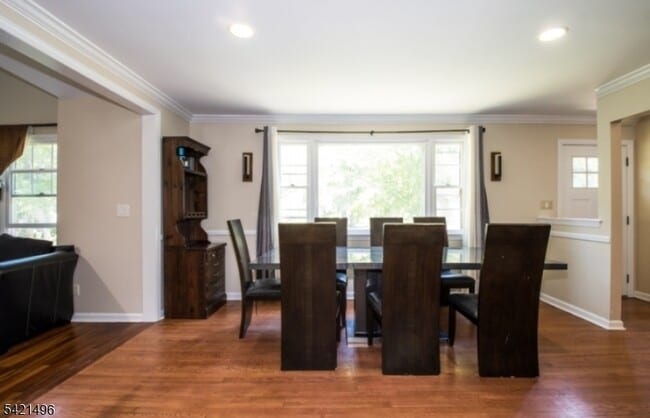 Building Photo - 4 Rumson Rd