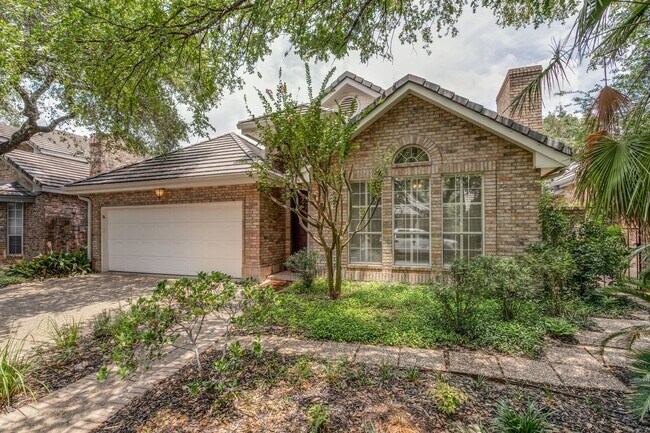 Building Photo - LINCOLN HEIGHTS 3-BEDROOM