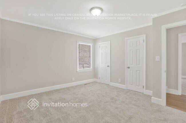 Building Photo - 4108 Campbell St NE