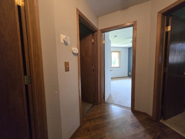 Building Photo - 5093 W Elm Ct