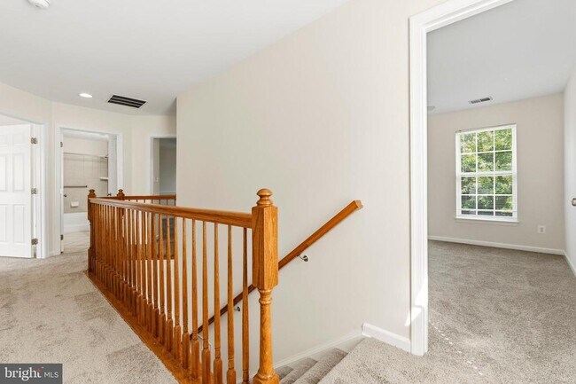 Building Photo - 2440 Five Fathom Cir