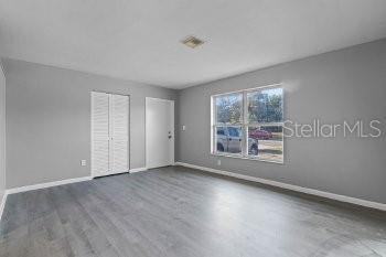 Building Photo - 1533 N Normandy Blvd