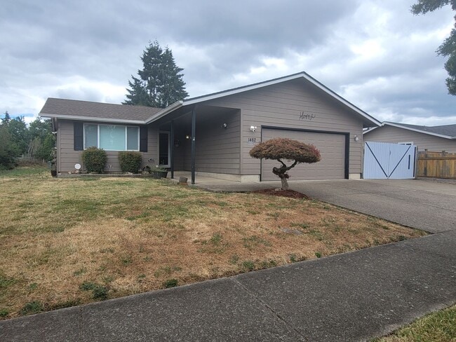 Building Photo - Charming 3 bedroom 2 bath.