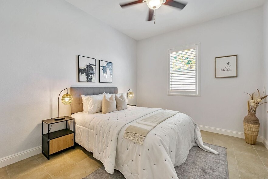 Building Photo - 1631 Chianti Ln