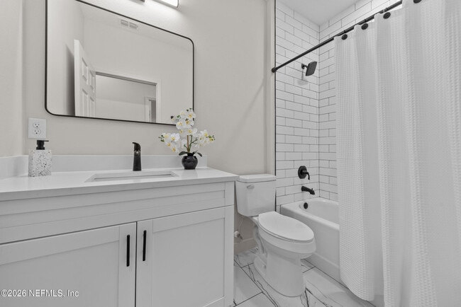 Building Photo - 6020 Bartram Rd