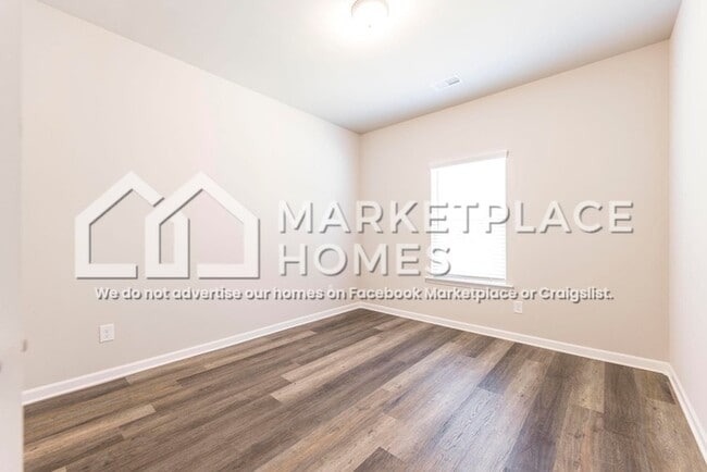 Building Photo - 311 Ousley Way