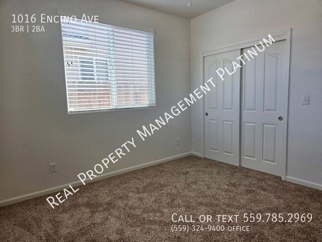 Building Photo - 1016 Encino Ave