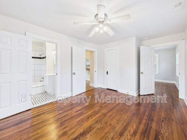 Building Photo - 111 W 78th St