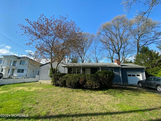 Primary Photo - 311 Roosevelt Ave