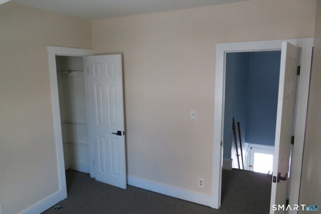 Building Photo - 37 Buckley Hill Rd