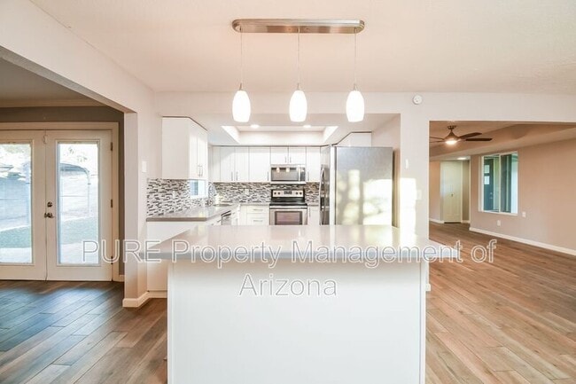 Building Photo - 1808 W Keating Ave