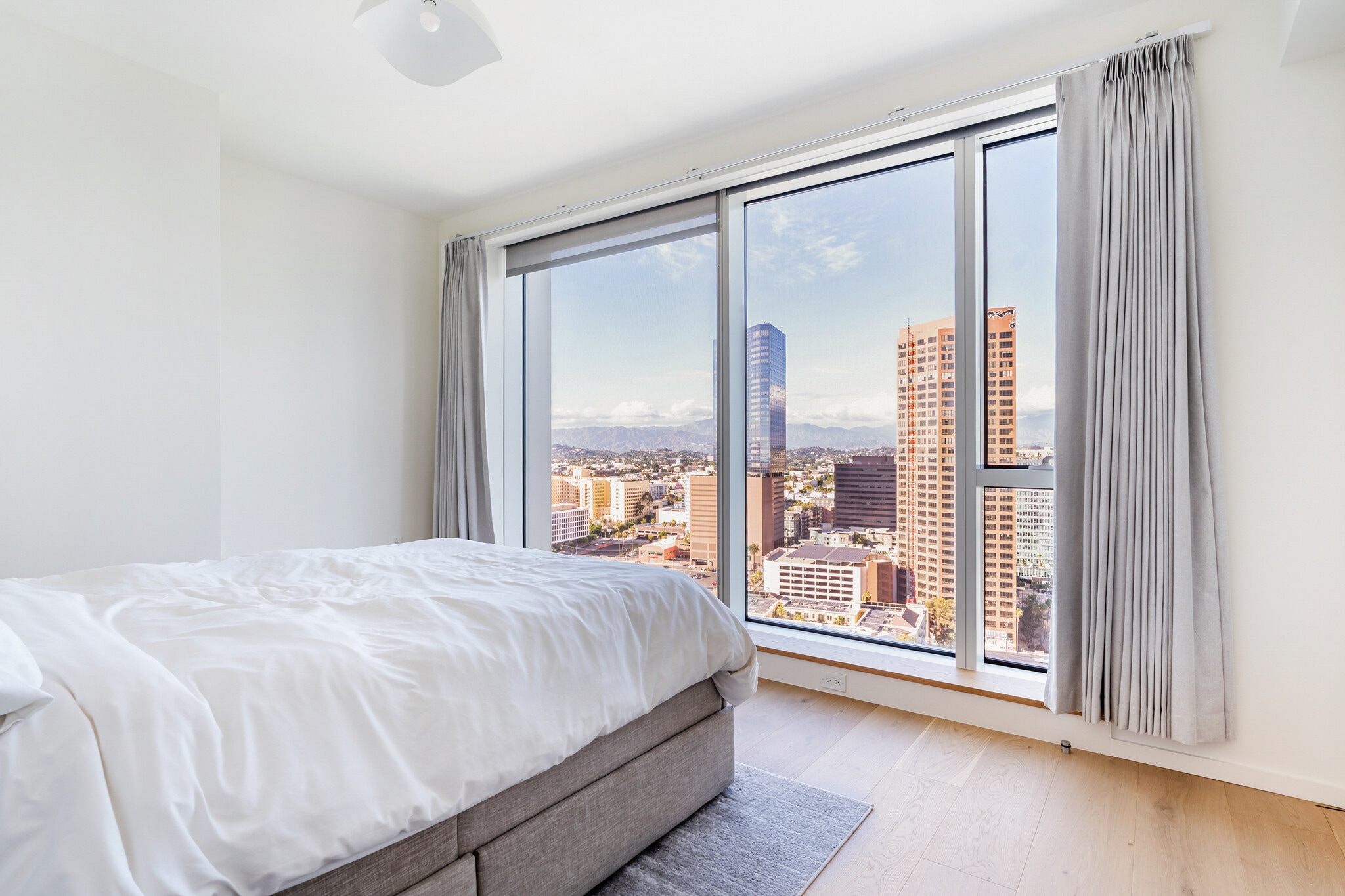 Building Photo - 889 Francisco St