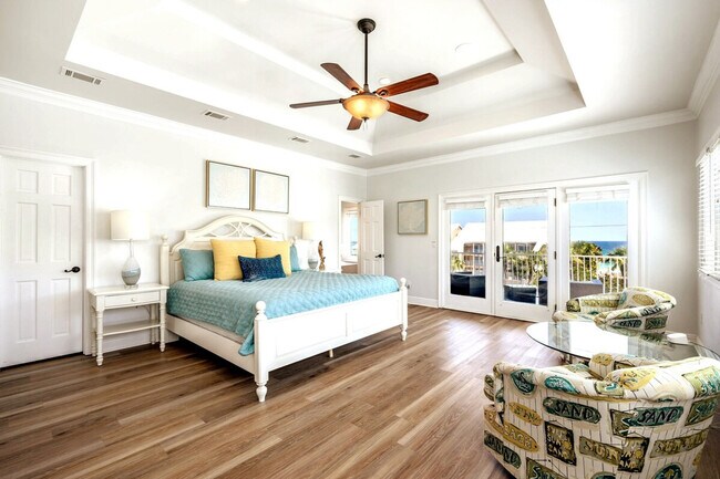 Building Photo - 2825 Scenic Hwy 98