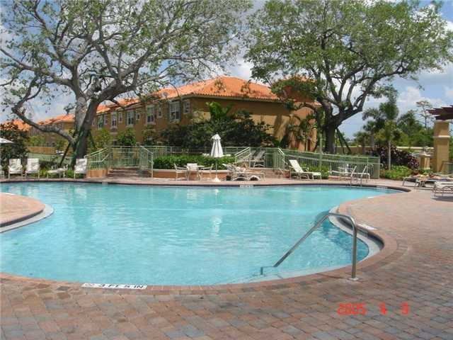 Building Photo - 4965 Leeward Ln