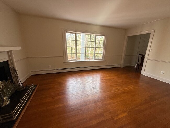 Building Photo - 1121 Forest Hills Rd NW