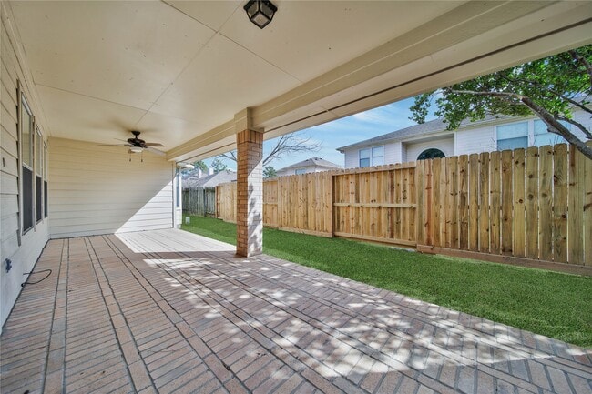 Building Photo - 11719 Short Trail Ln