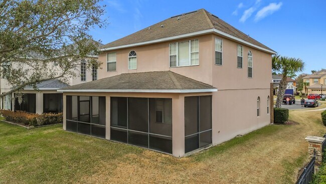 Building Photo - 3/2.5 Townhome