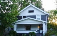 Building Photo - 3 bedroom, near park, close to Ontario
