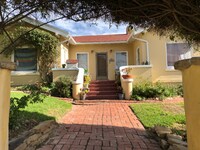 Building Photo - 144 Aliso St